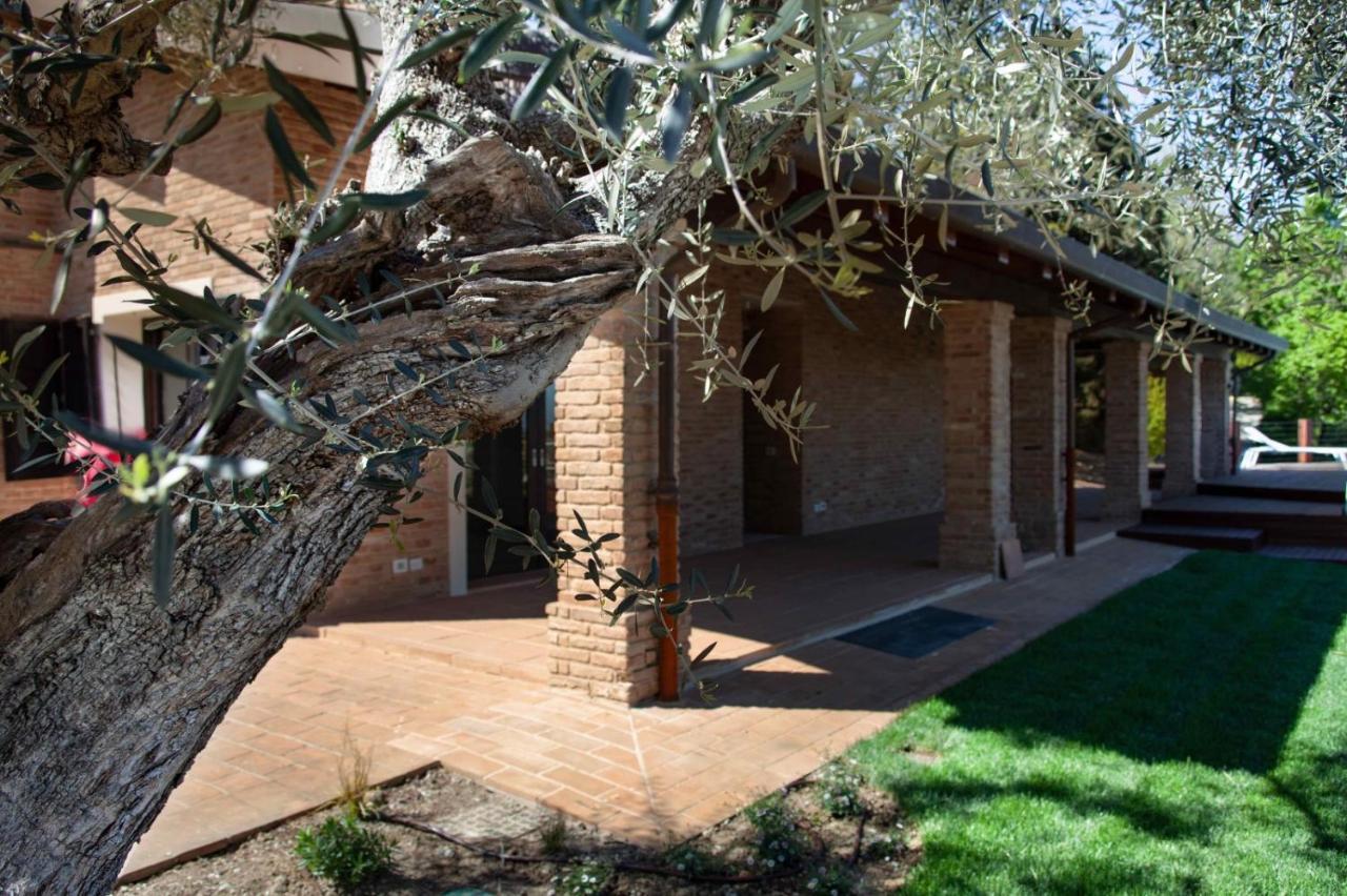 Resort Villa Paola Longiano 外观 照片