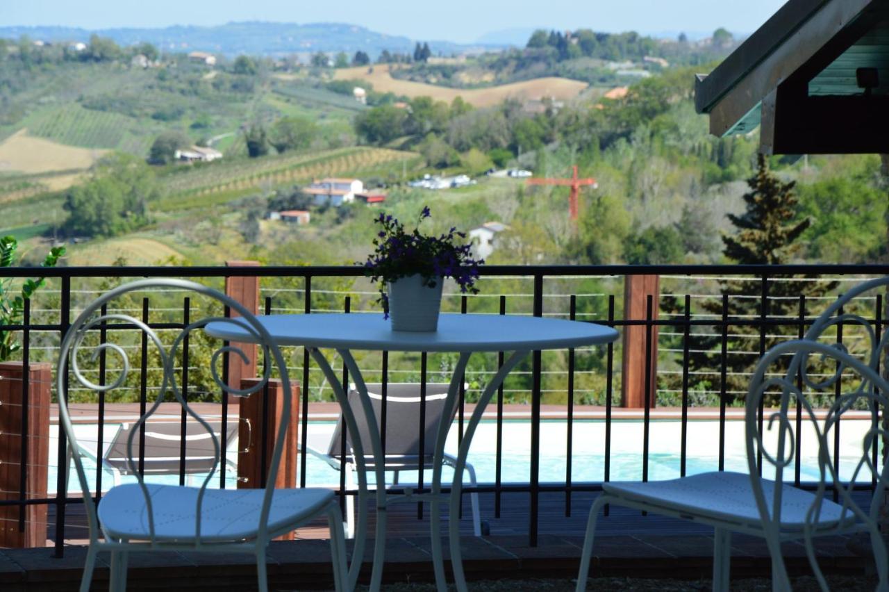 Resort Villa Paola Longiano 外观 照片