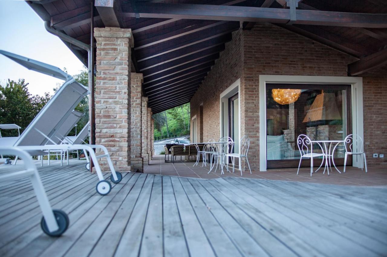 Resort Villa Paola Longiano 外观 照片