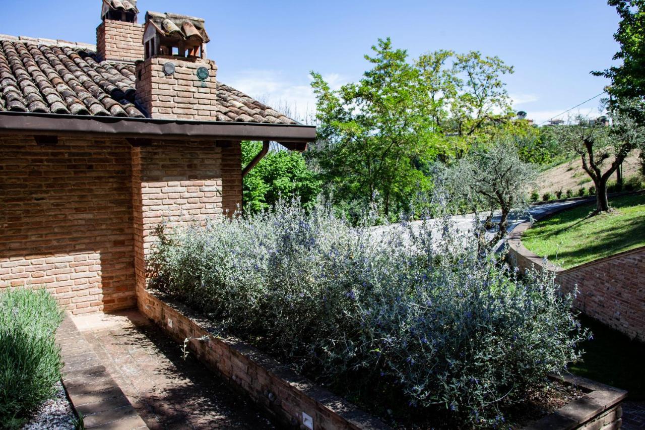 Resort Villa Paola Longiano 外观 照片